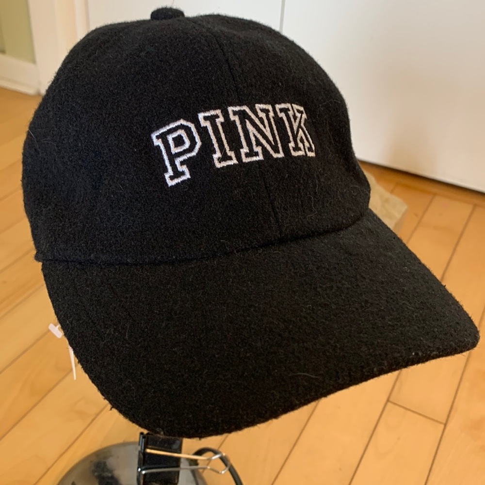 Pink (OS) - Picture 5 of 12